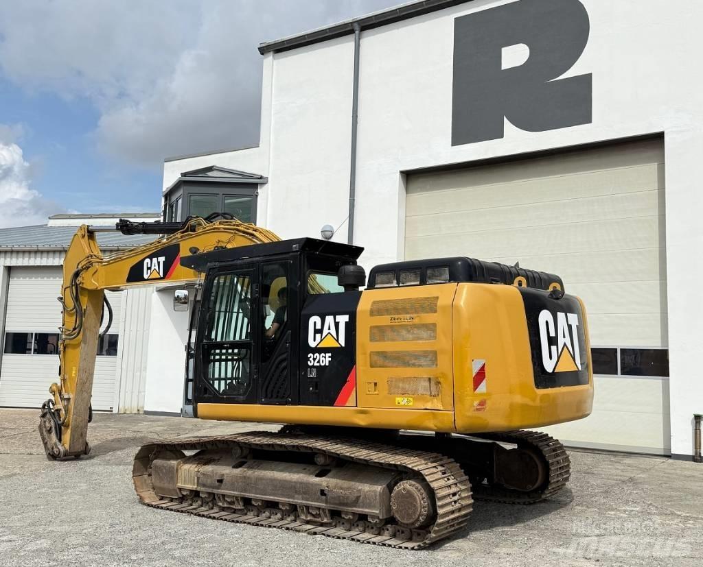 CAT 326F LN Excavadoras de cadenas