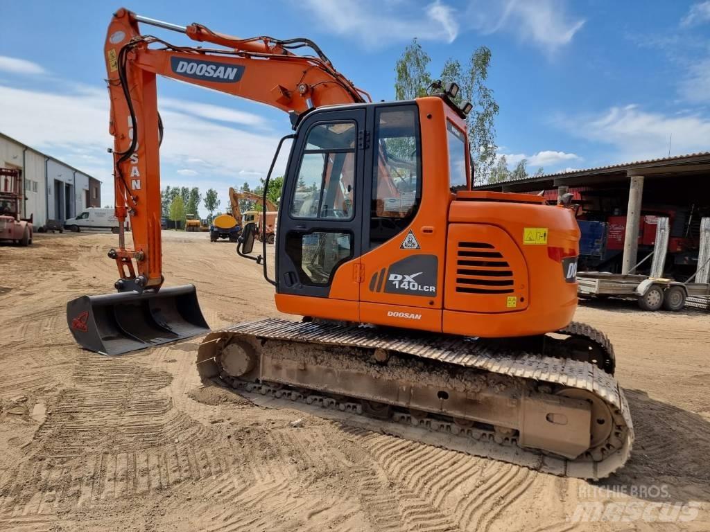 Doosan DX 140 LC-3 Excavadoras de cadenas
