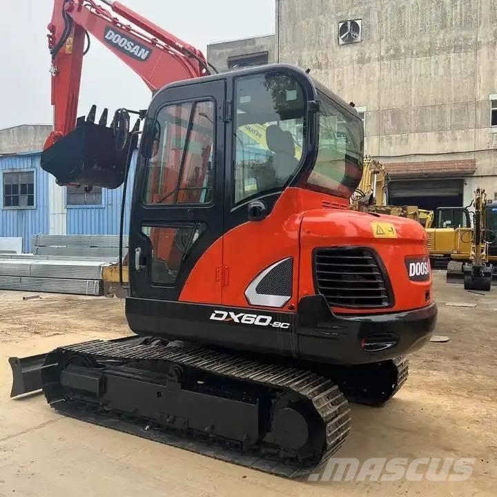 Doosan DX60-9C Mini excavadoras < 7t