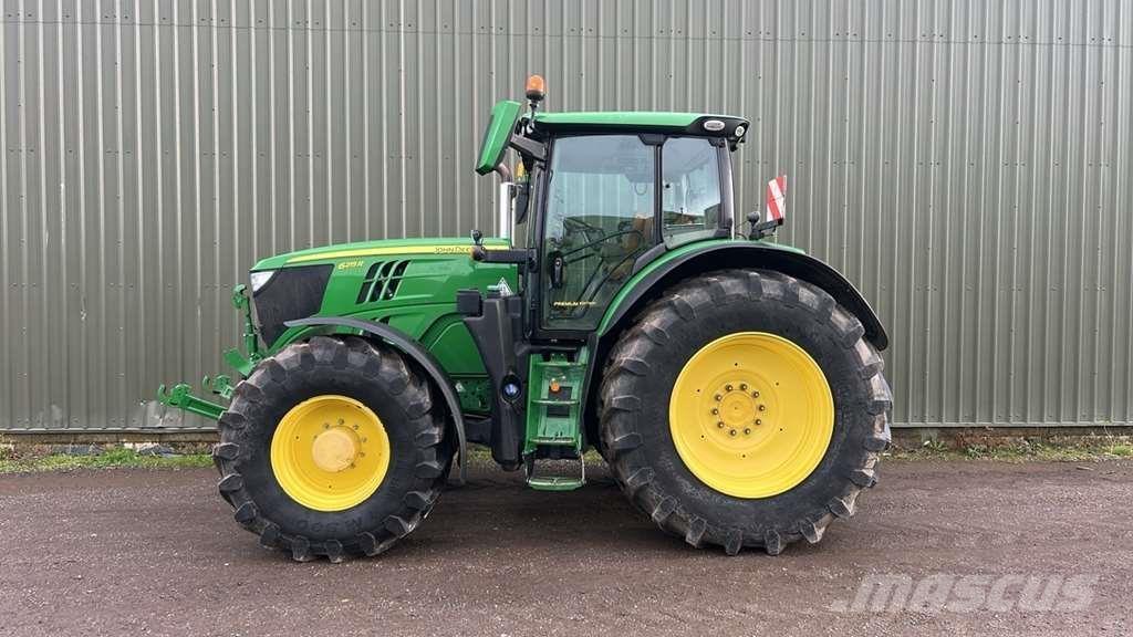 John Deere 6215R Tractores