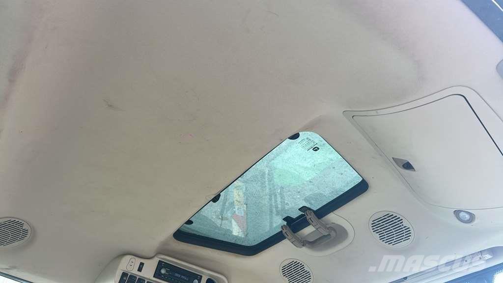 John Deere 6215R Tractores