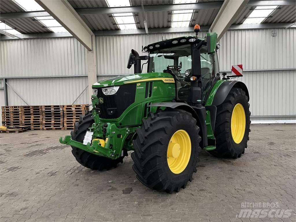 John Deere 6R 250 Tractores