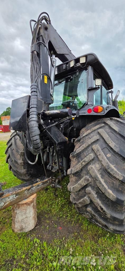 Valtra N 101 HT Arrastrador de troncos