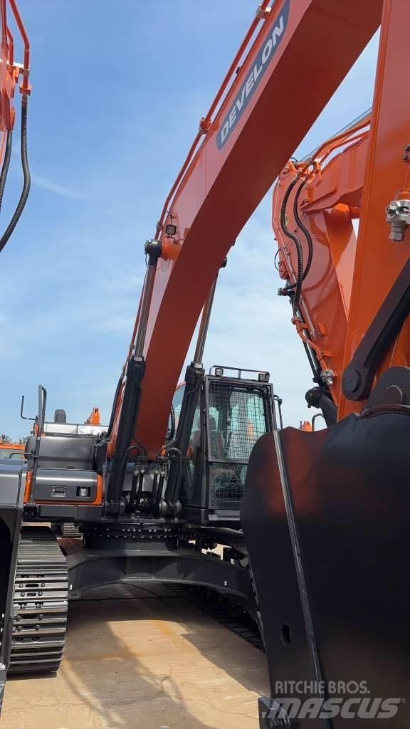 Develon DX 360LCA-7B Excavadoras de cadenas
