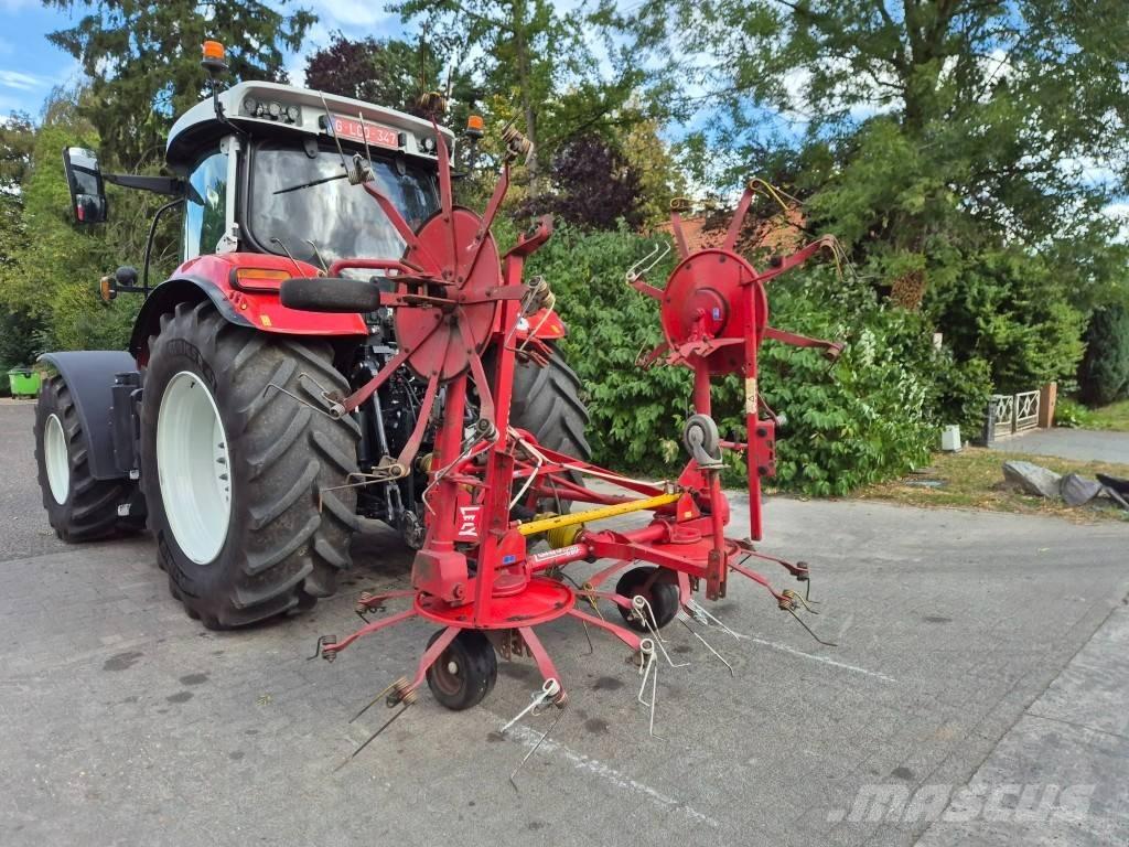 Lely Lotus 600 Rastrillos y henificadores