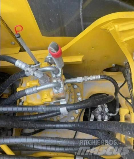 Komatsu 220-8K Excavadoras de cadenas