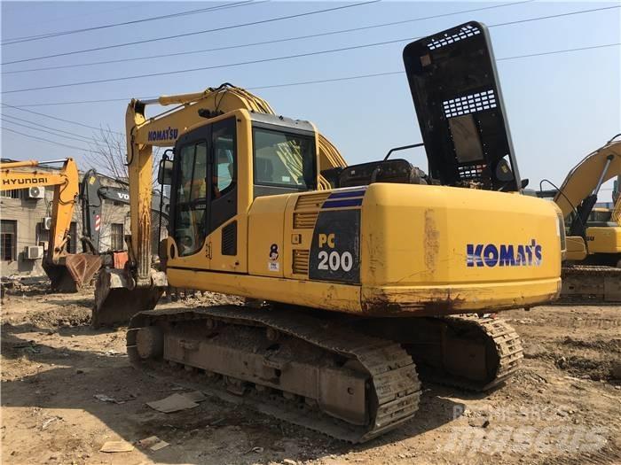 Komatsu PC 200-8 Excavadoras de cadenas