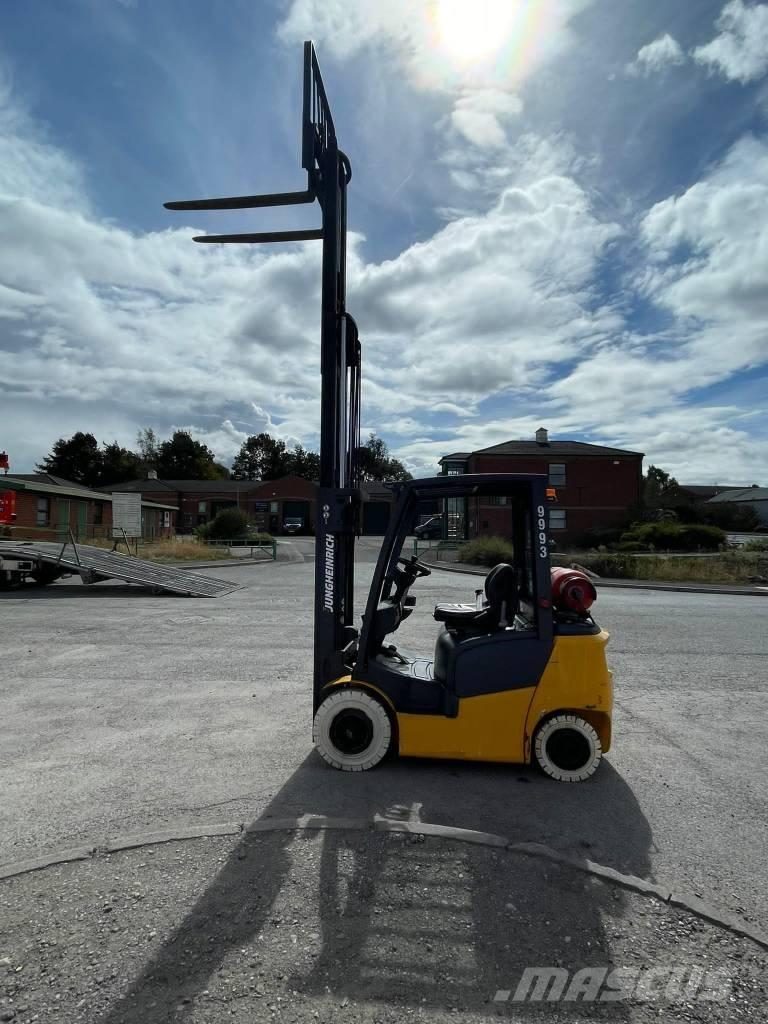 Jungheinrich TFG 320 Carretillas LPG