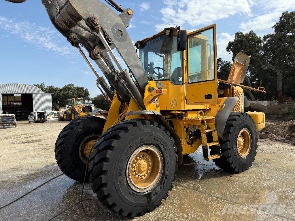 Volvo L 90 E Cargadoras sobre ruedas