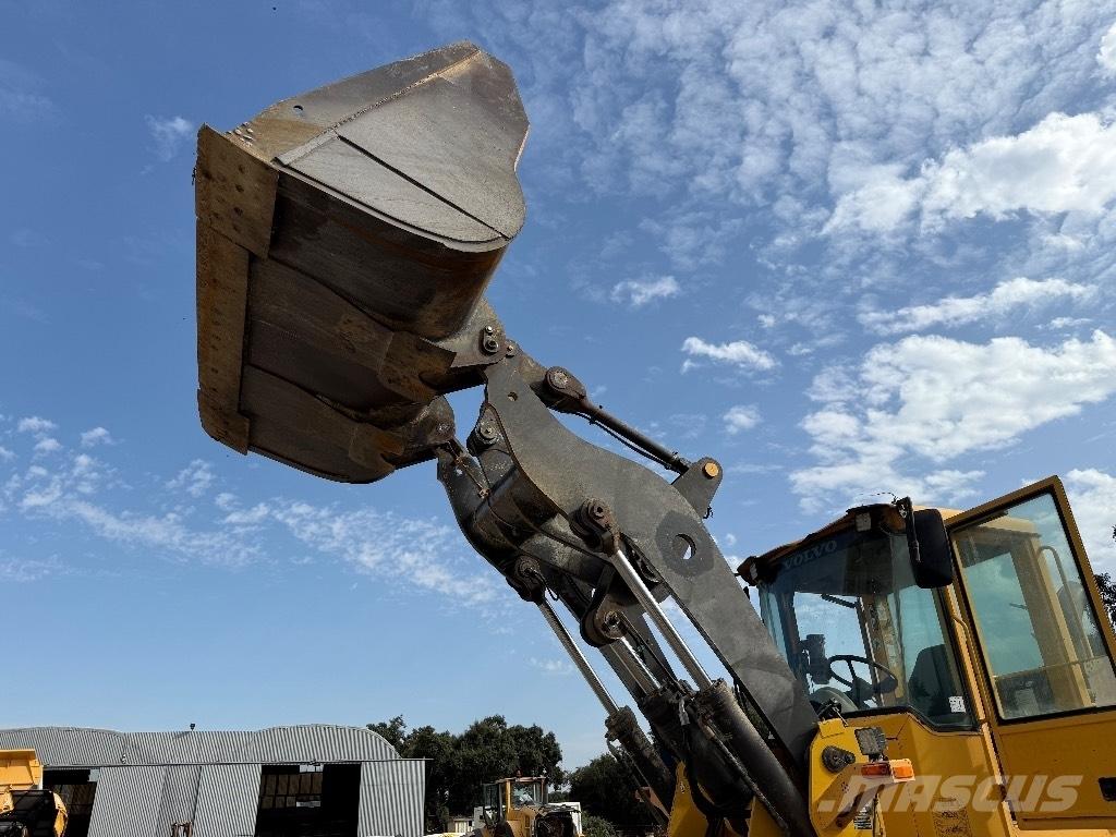 Volvo L 90 E Cargadoras sobre ruedas
