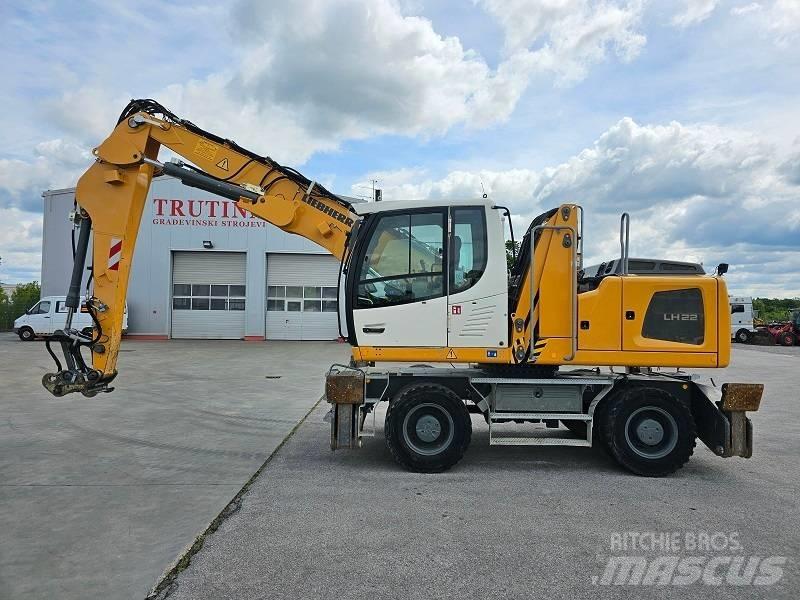 Liebherr LH 22 M Excavadoras de manutención