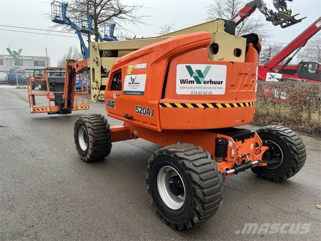 JLG 520AJ (2633) Plataforma de trabajo articulada
