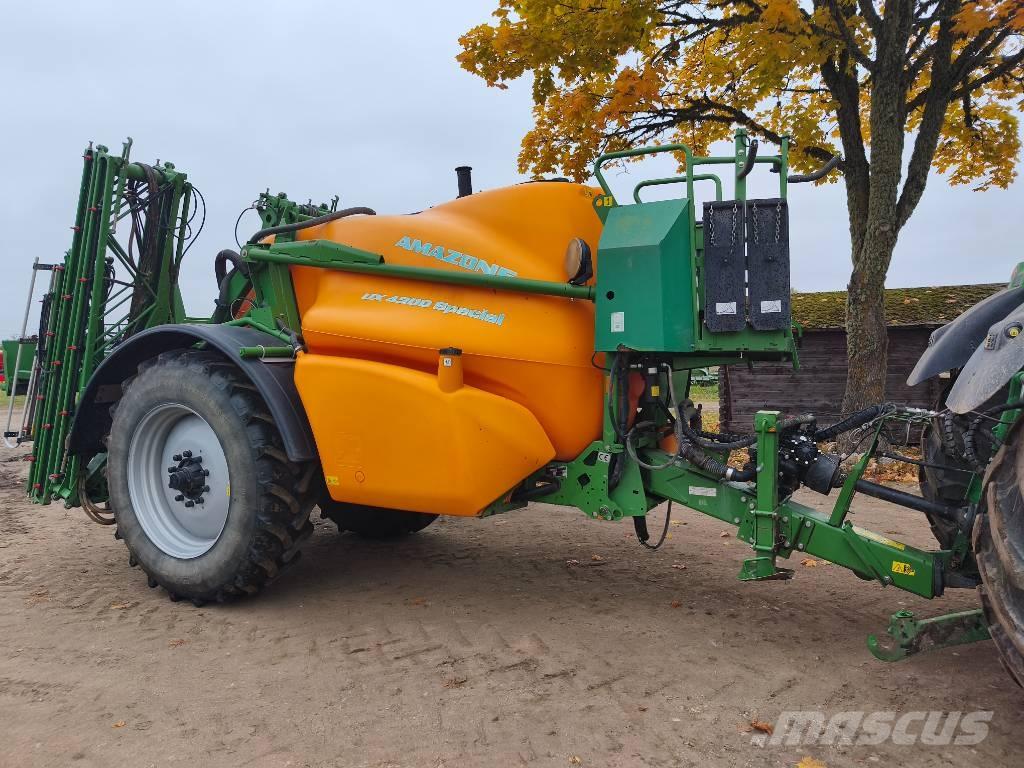 Amazone UX 4200 Pulverizadores arrastrados