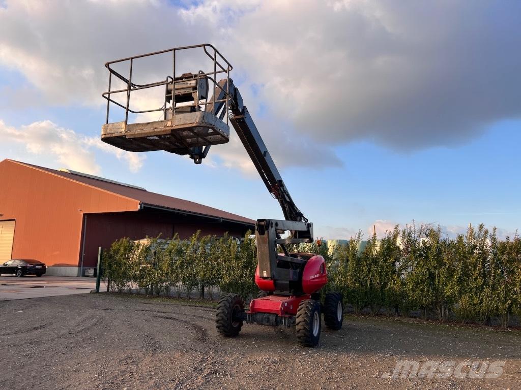 Manitou 180ATJ Plataforma de trabajo articulada