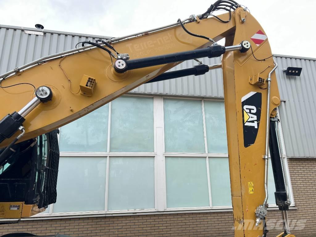 CAT MH3022  2015   CE Excavadoras de manutención