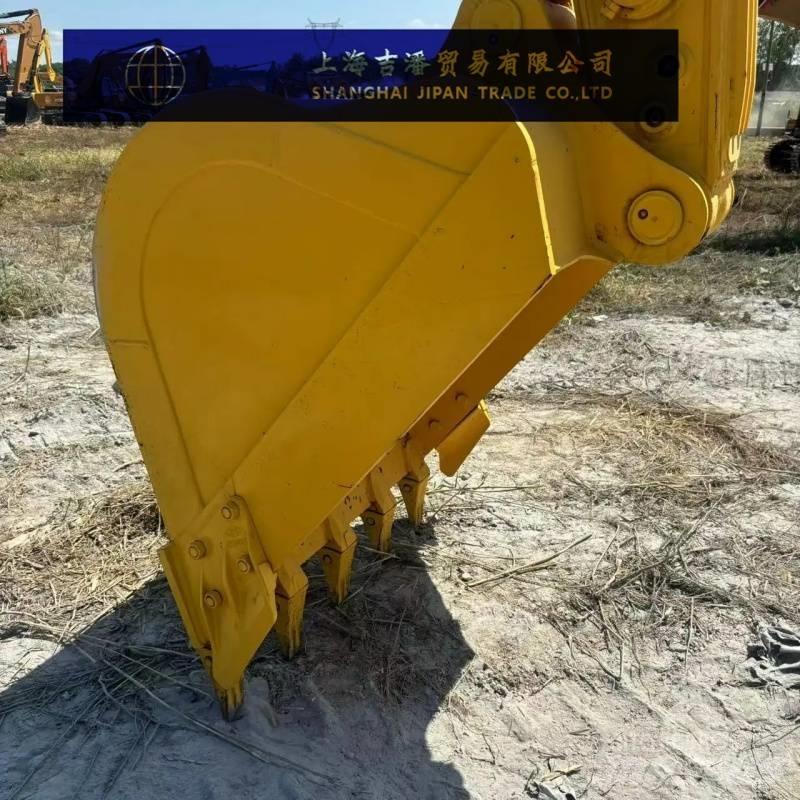 Komatsu PC 210 Excavadoras de cadenas