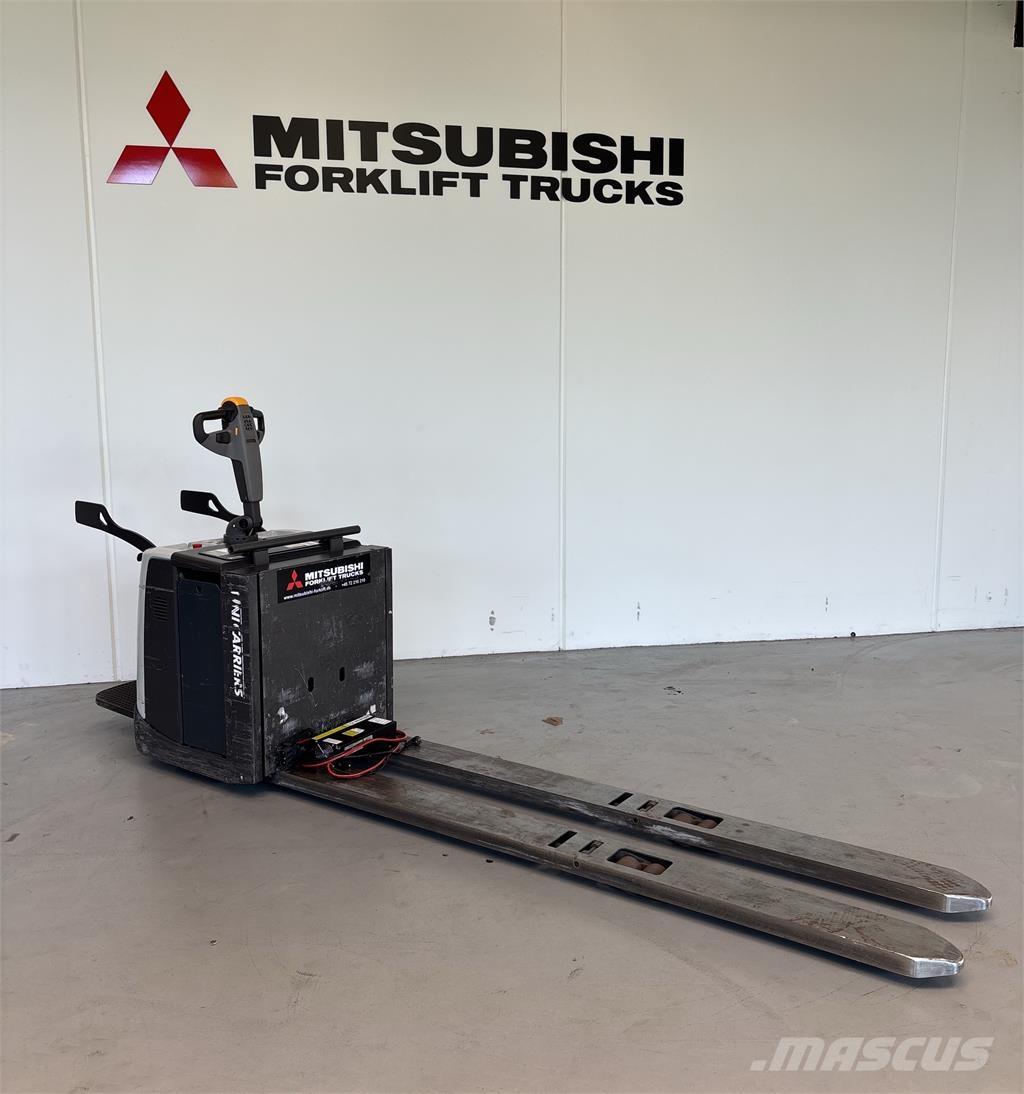 UniCarriers PMR200 Plataforma con motor