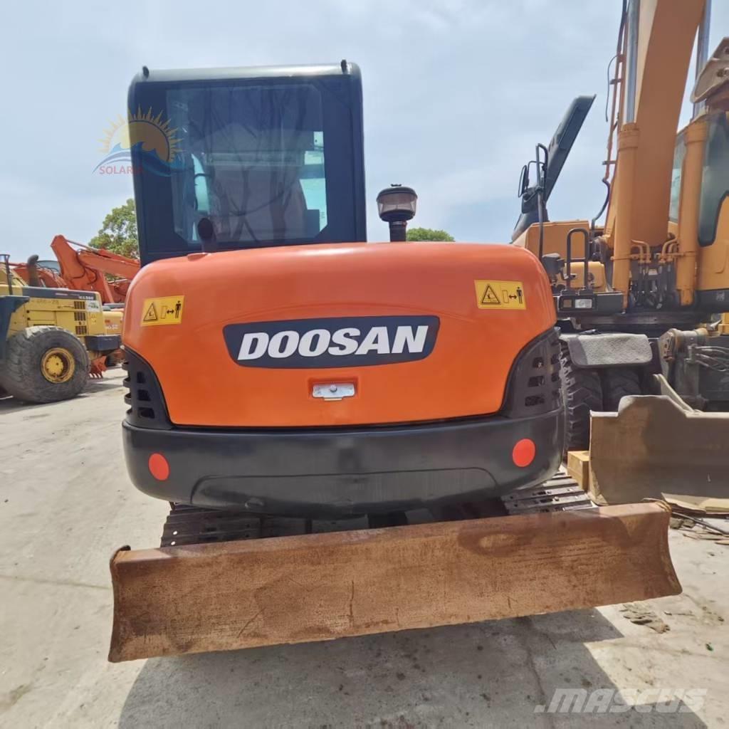 Doosan DH 60-7 Mini excavadoras < 7t