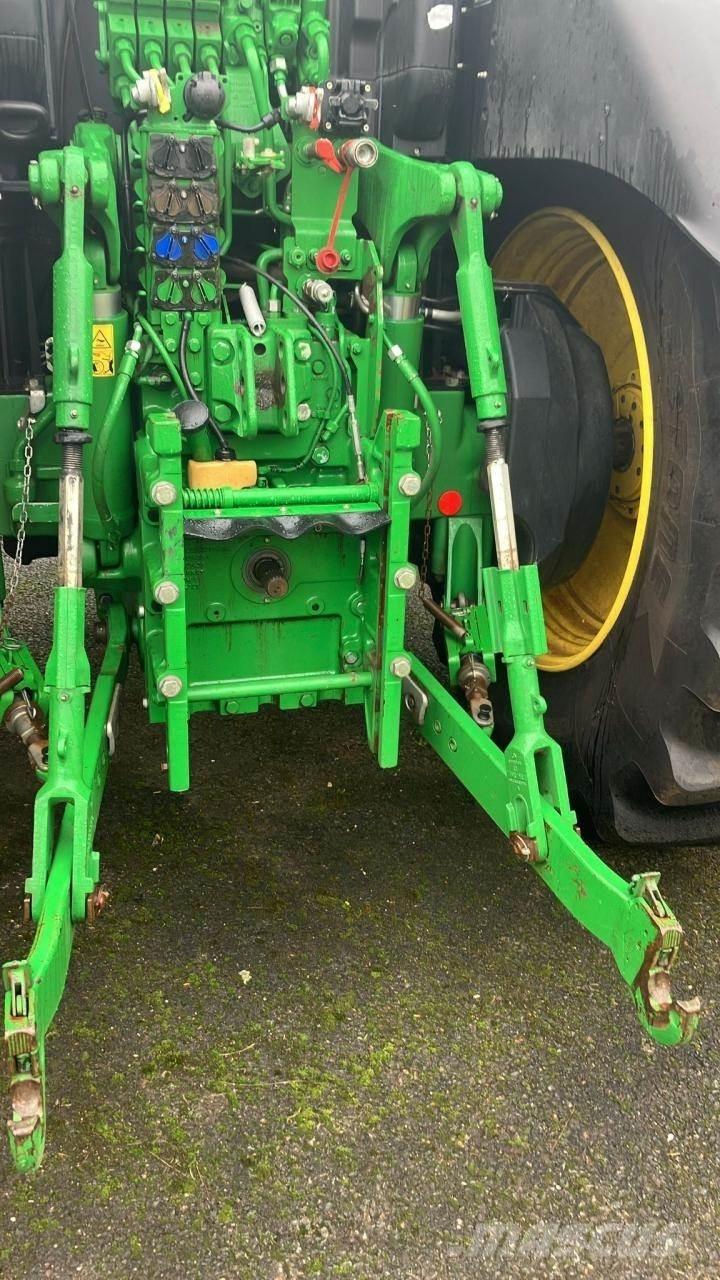 John Deere 6230R Tractores