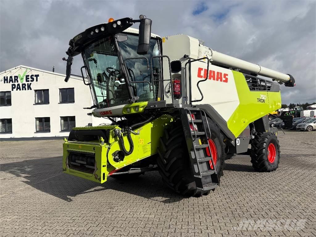 CLAAS TRION 750 Cosechadoras combinadas