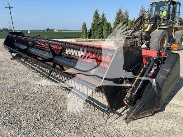 Case IH 1020 Cabezales de cosechadoras combinadas