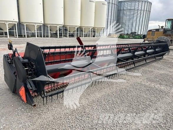 Case IH 1020 Cabezales de cosechadoras combinadas