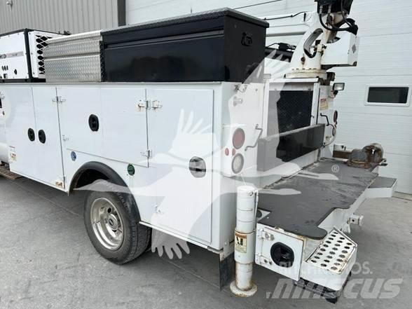Ford F550 Construcción - Otros