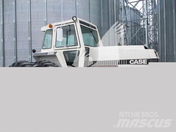 J I Case 2390 Tractores