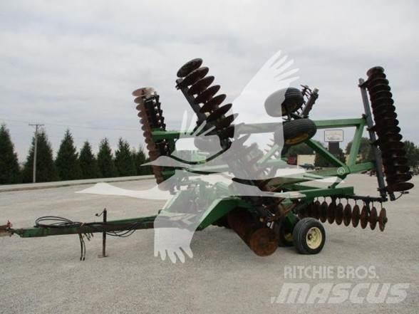 John Deere 630 Gradas de discos