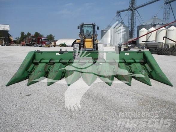 John Deere 843 Cabezales de cosechadoras combinadas