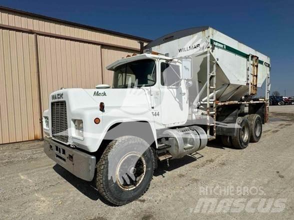 Mack R686ST Construcción - Otros