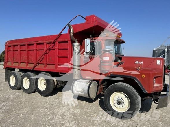 Mack RB688S Camiones bañeras basculantes o volquetes