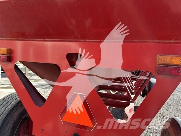 Parker 605 Remolque para grano