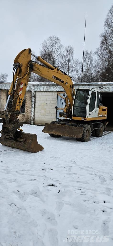 Liebherr A 900 C Excavadoras de ruedas