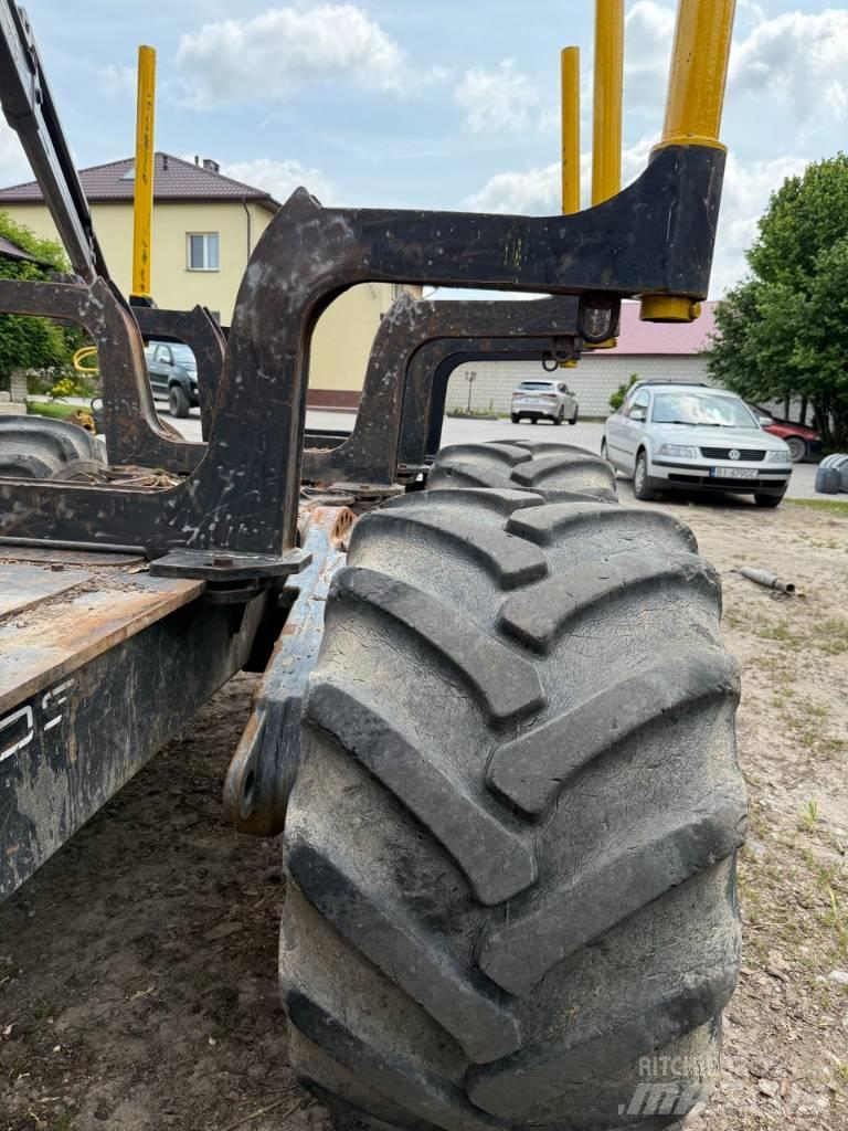 Valtra + KRONOS T 193 Tractores