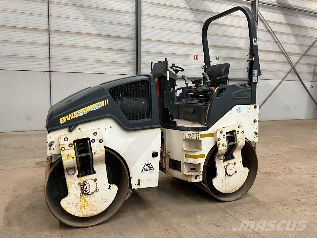 Bomag BW 135 AD-5 Rodillos de doble tambor