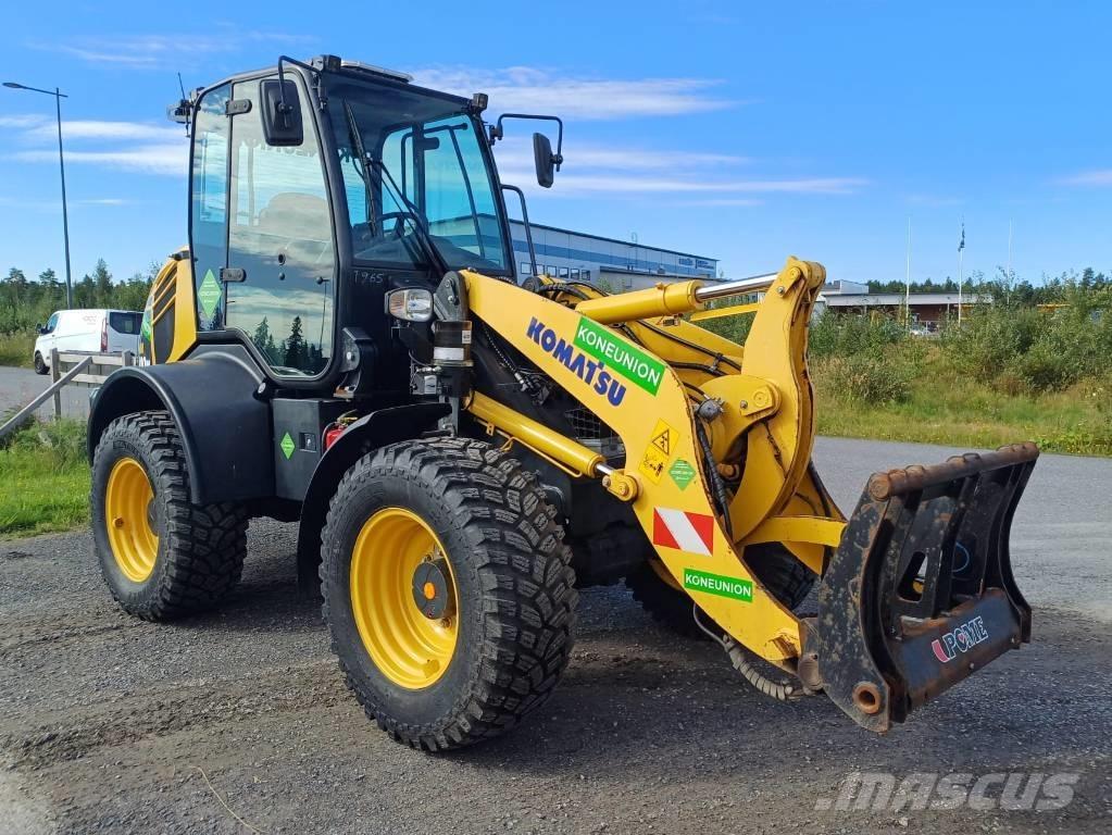 Komatsu WA 100 M-8 Cargadoras sobre ruedas
