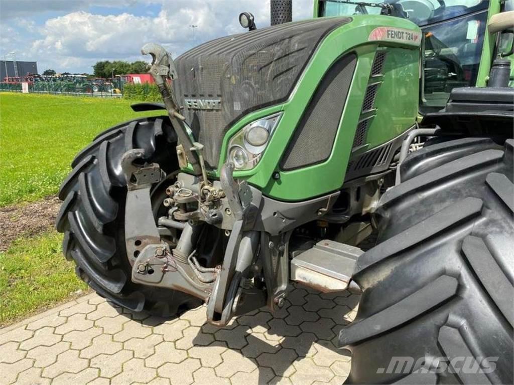 Fendt 724 PROFI Tractores