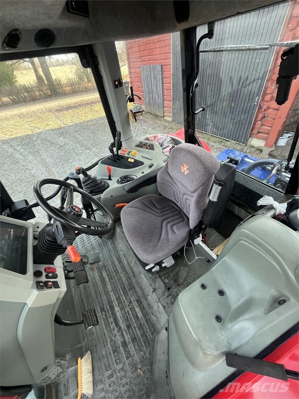 Massey Ferguson 5435 Tractores