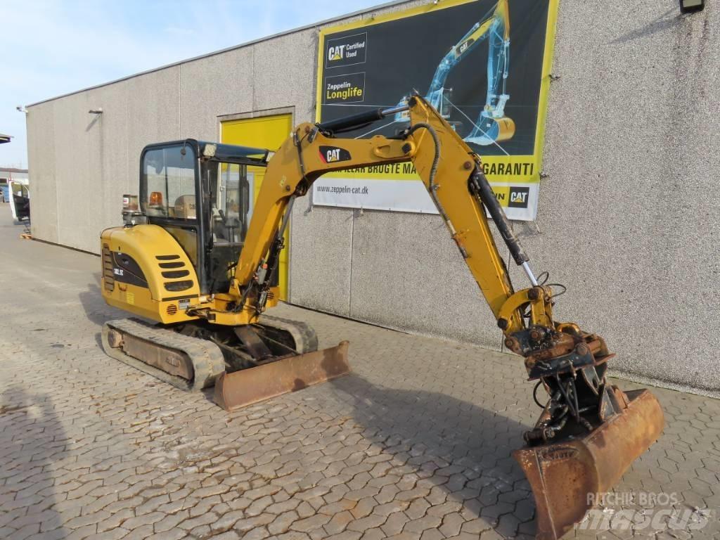 CAT 302.5 C Mini excavadoras < 7t