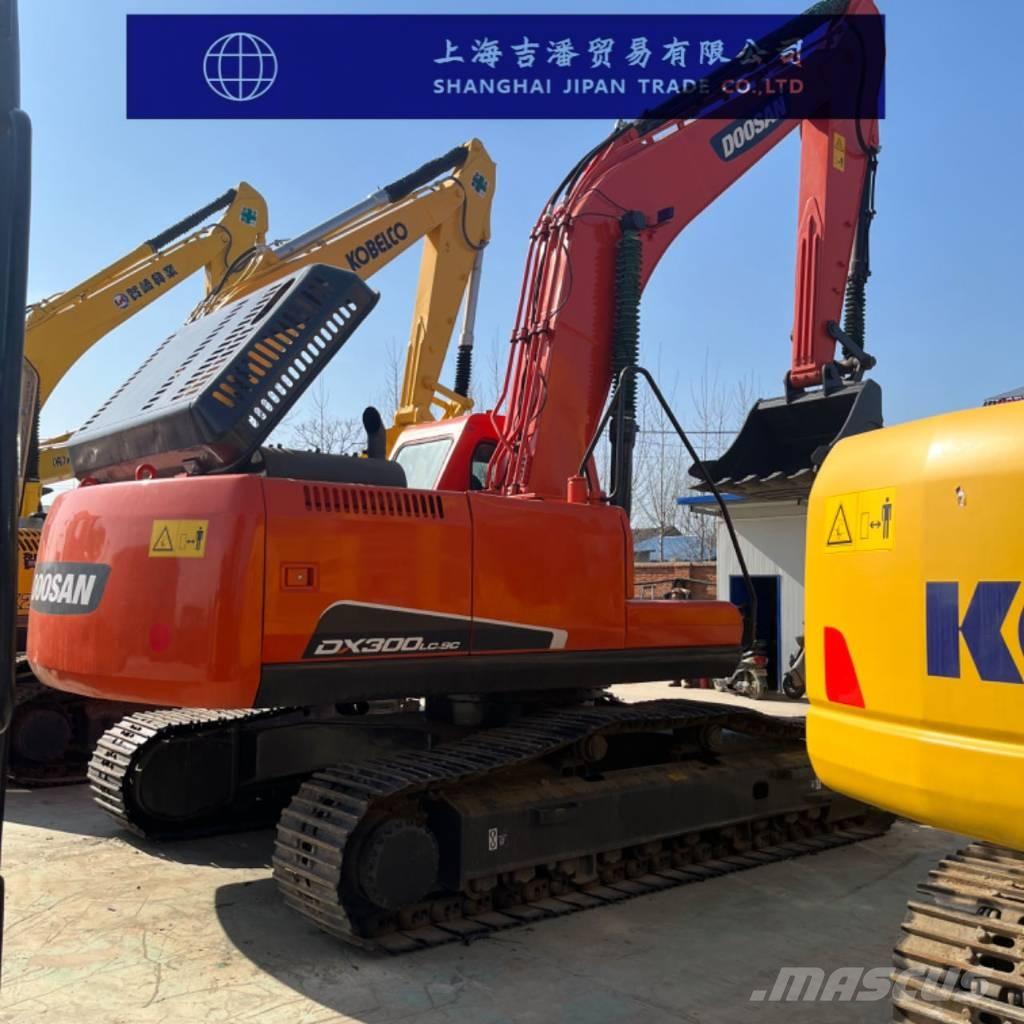 Doosan DX 300 Excavadoras de cadenas