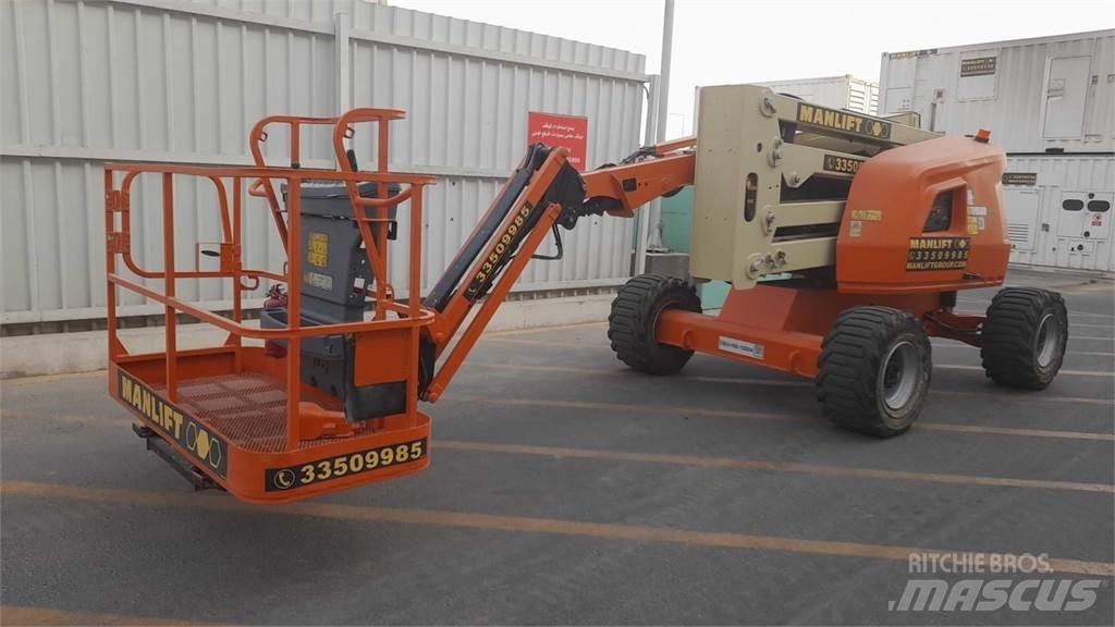 JLG 450AJ Plataforma de trabajo articulada