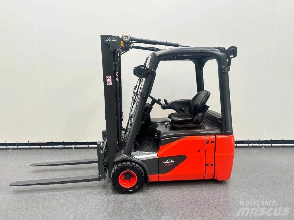 Linde 386 E 18-02 Carretillas de horquilla eléctrica