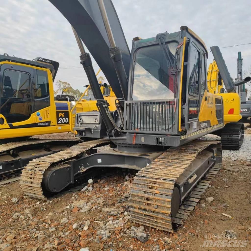 Volvo EC 240 Excavadoras de cadenas