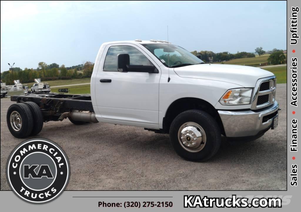 RAM 3500 TRADESMAN Camiones chasis