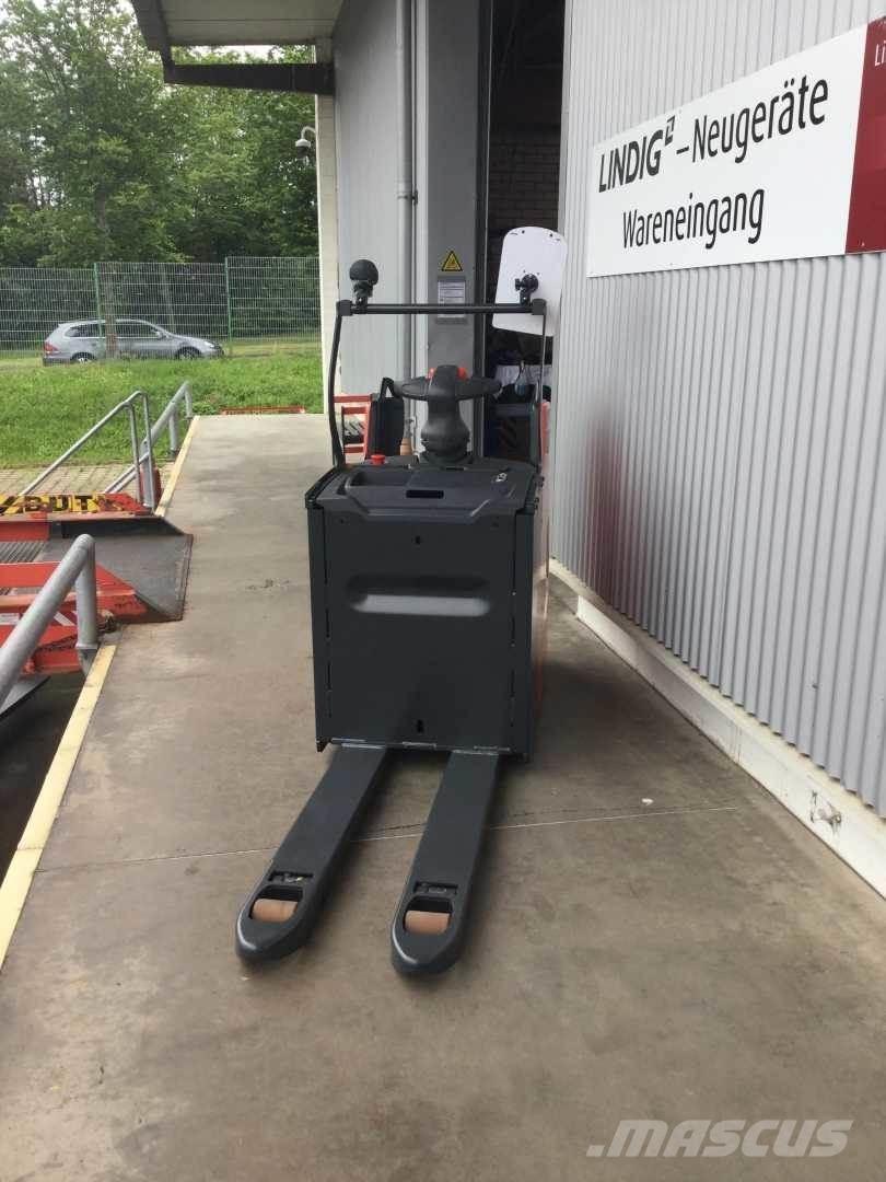 Linde T25FP Apiladores eléctricos autopropulsados