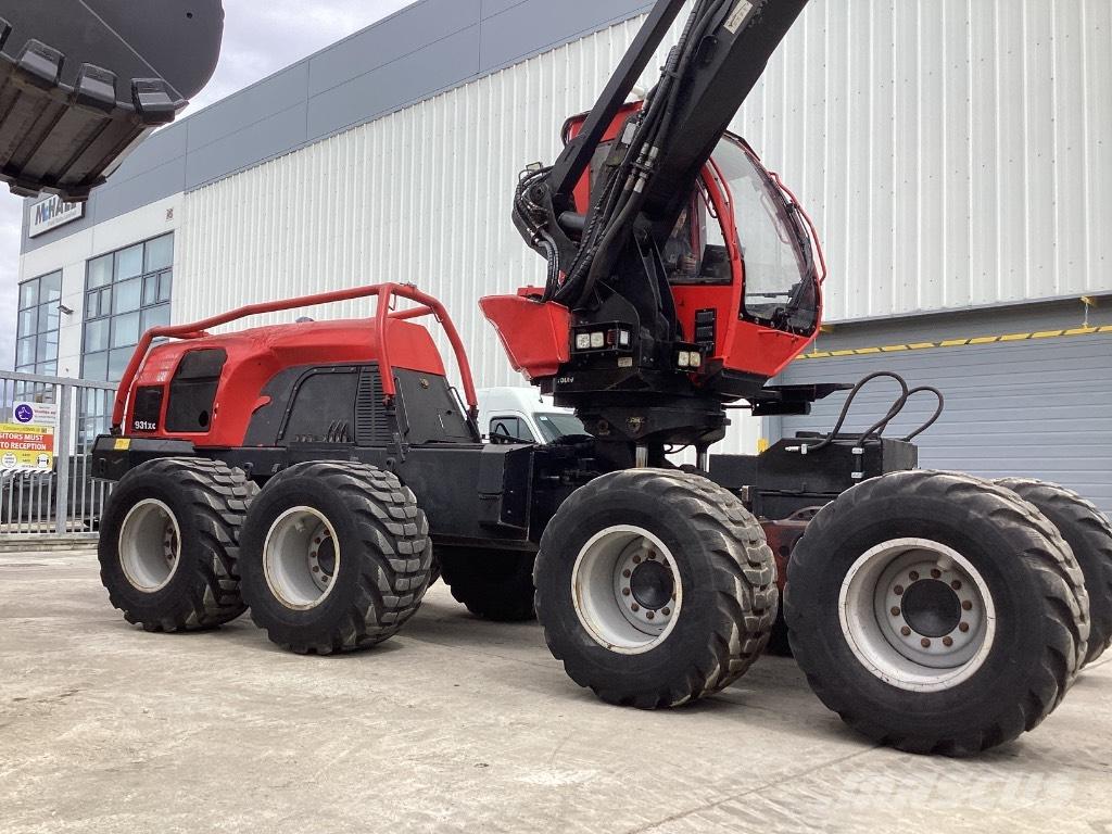 Komatsu 931 XC Cosechadoras