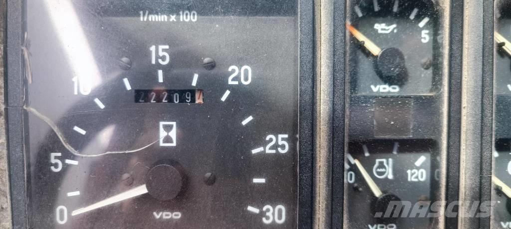 PPM ATT 400 Grúas autopropulsadas