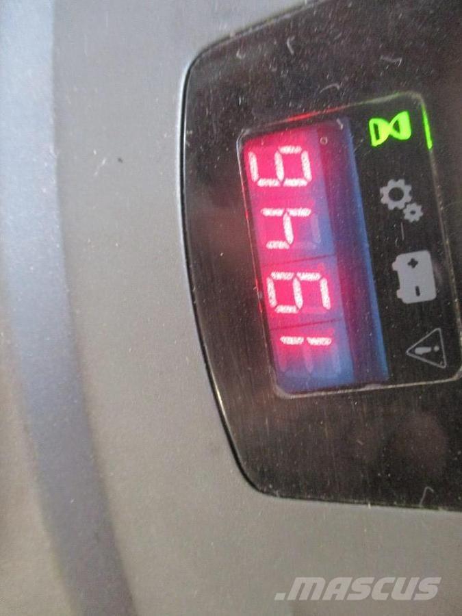 BT LPE200 Transpaletas Eléctricas con plataforma