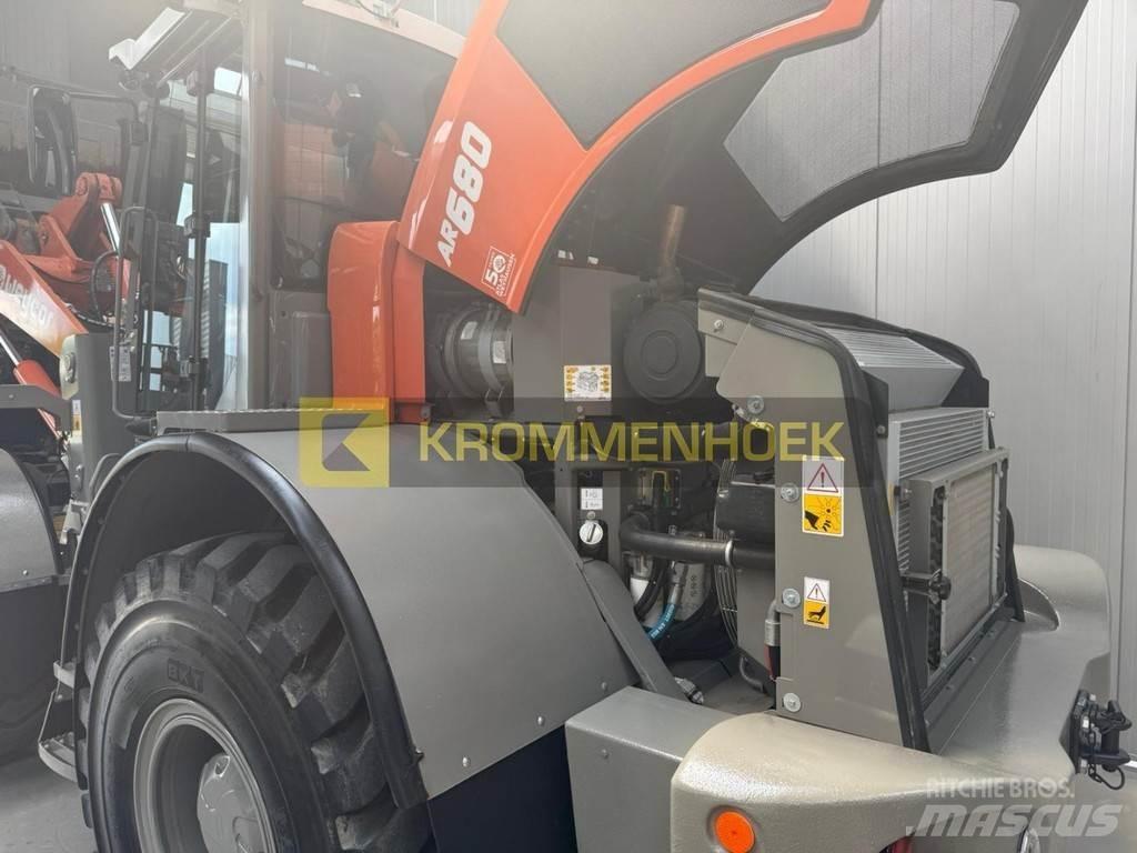 Weycor AR 680 Cargadoras sobre ruedas